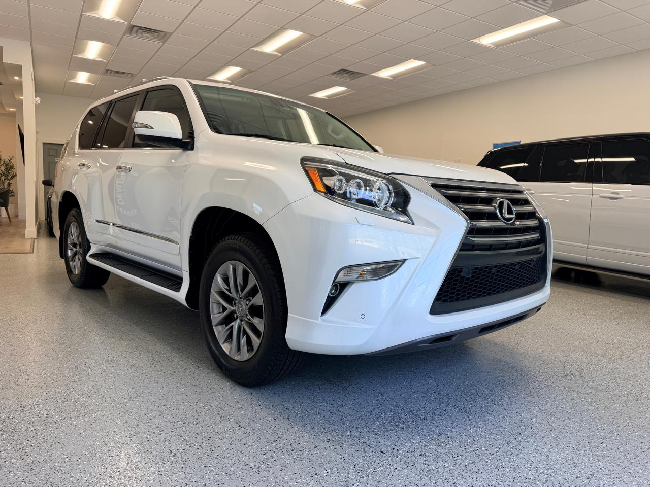 Lexus GX 460 4WD 4dr Luxury 2015