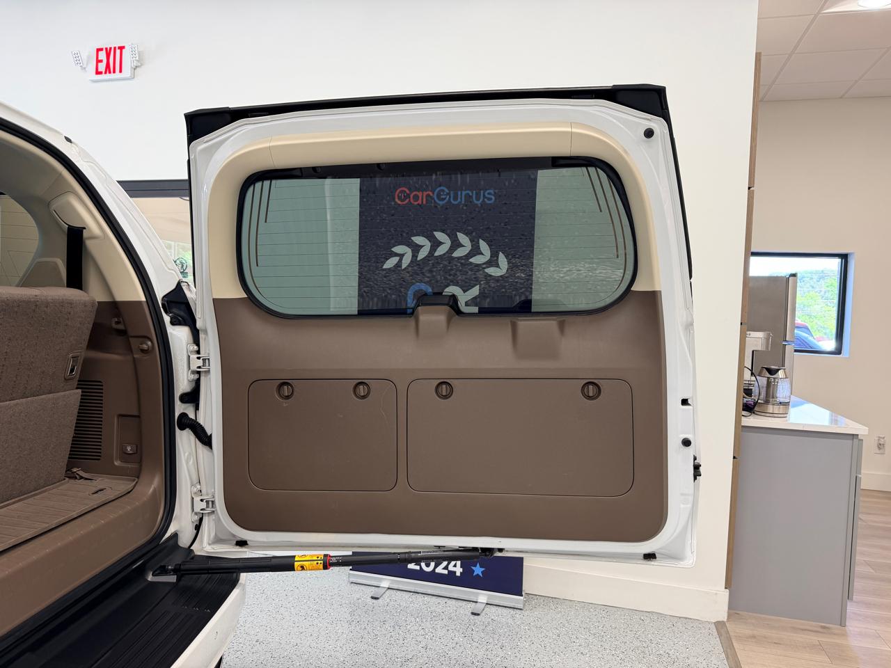 Lexus GX 460 4WD 4dr Luxury 2015