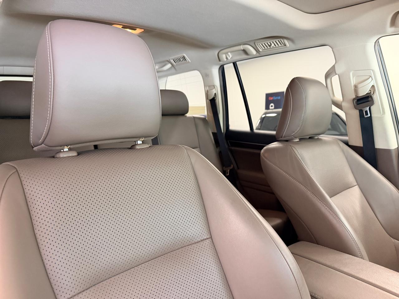 Lexus GX 460 4WD 4dr Luxury 2015