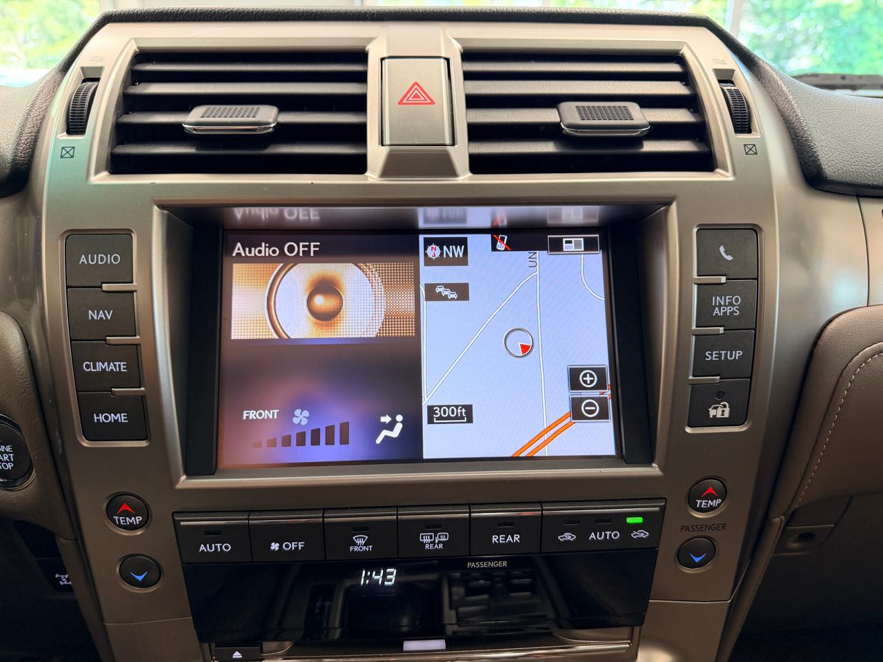 Lexus GX 460 4WD 4dr Luxury 2015