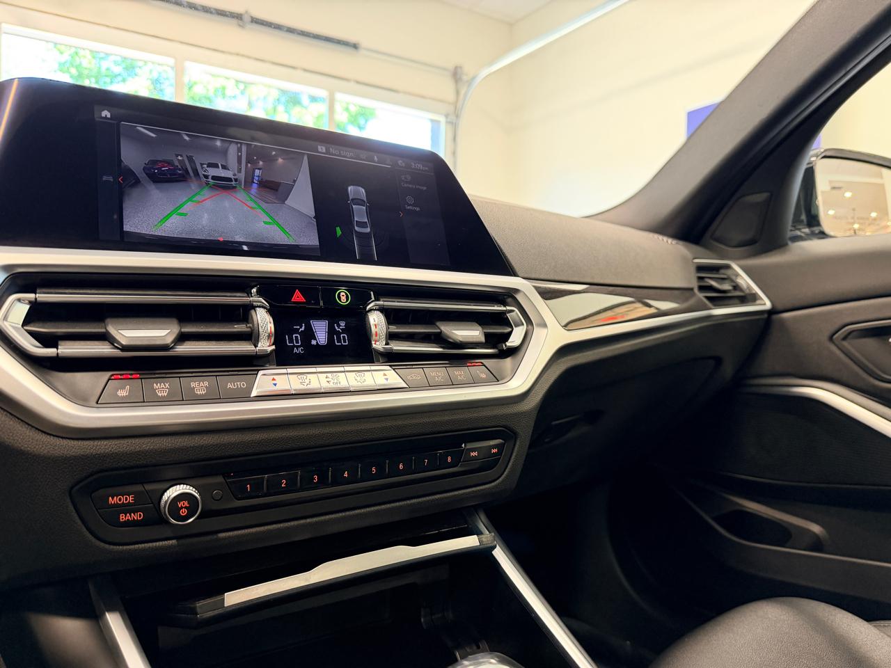 BMW 3 Series  2020