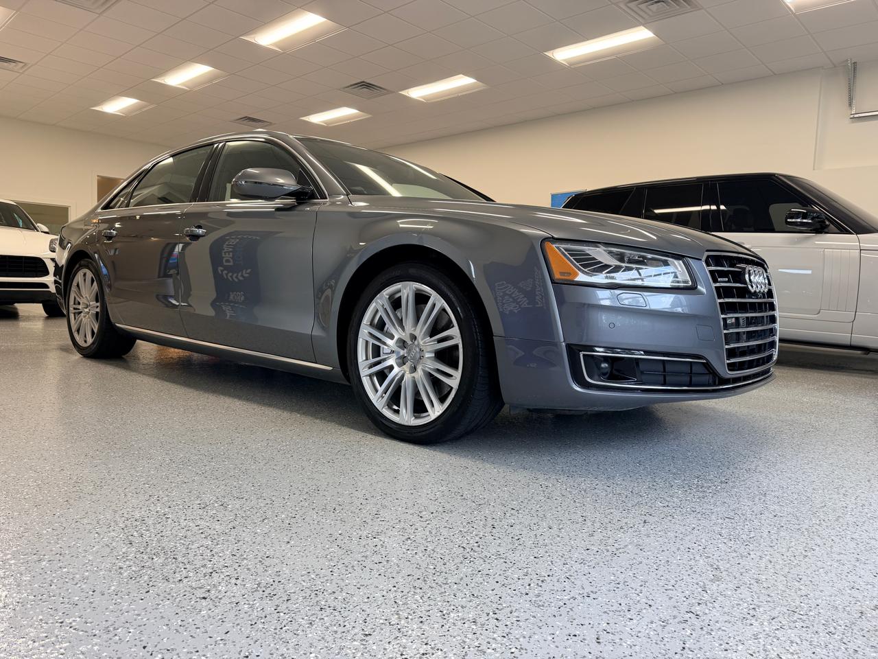 Audi A8 L  2016