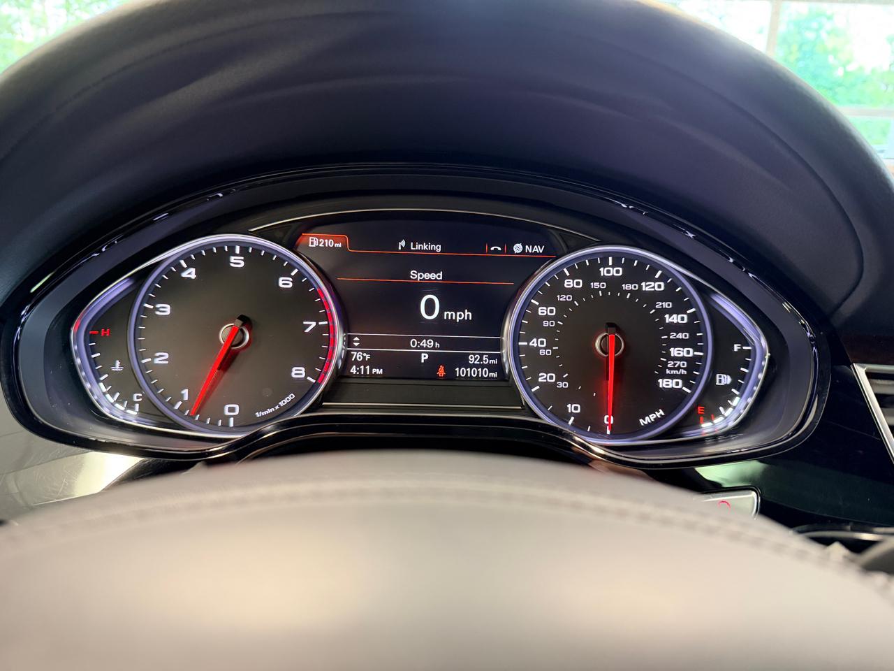 Audi A8 L  2016
