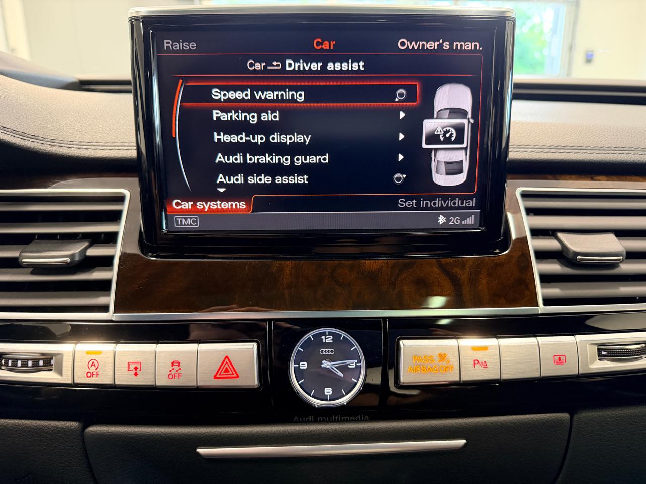 Audi A8 L  2016