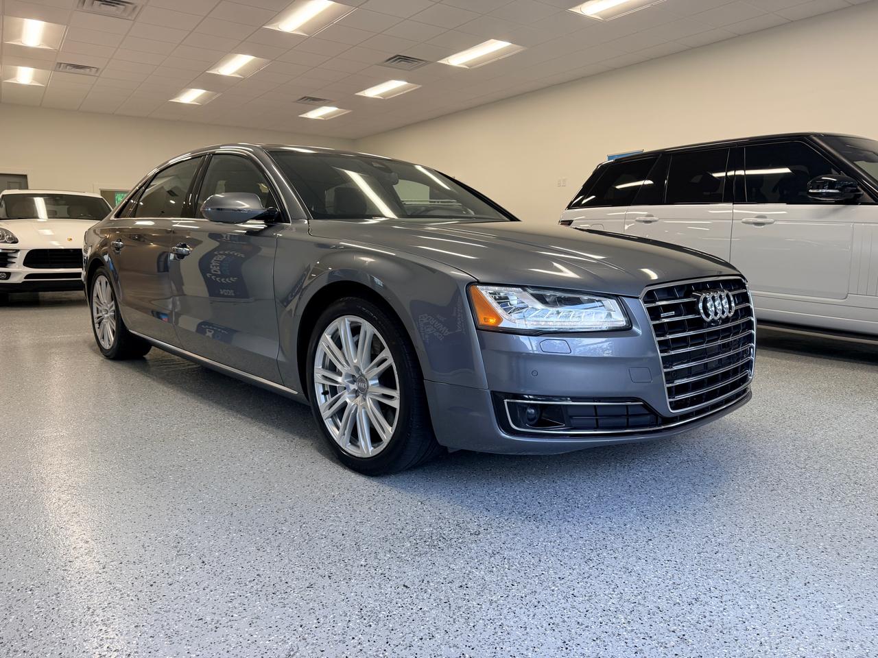 Audi A8 L  2016
