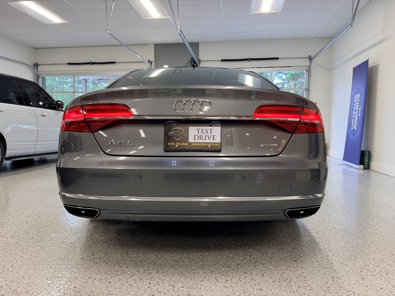 Audi A8 L  2016
