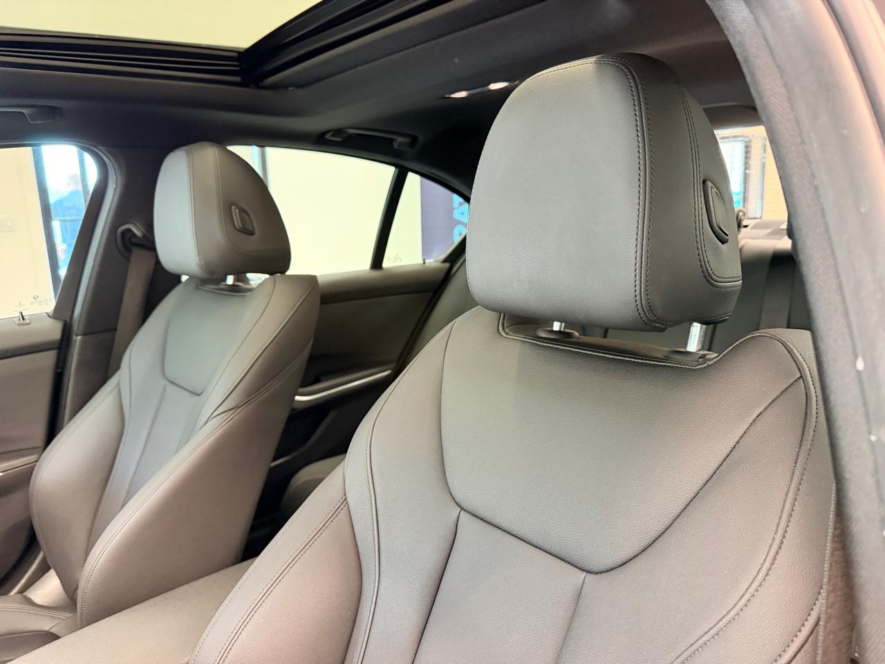 BMW 3 Series  2019