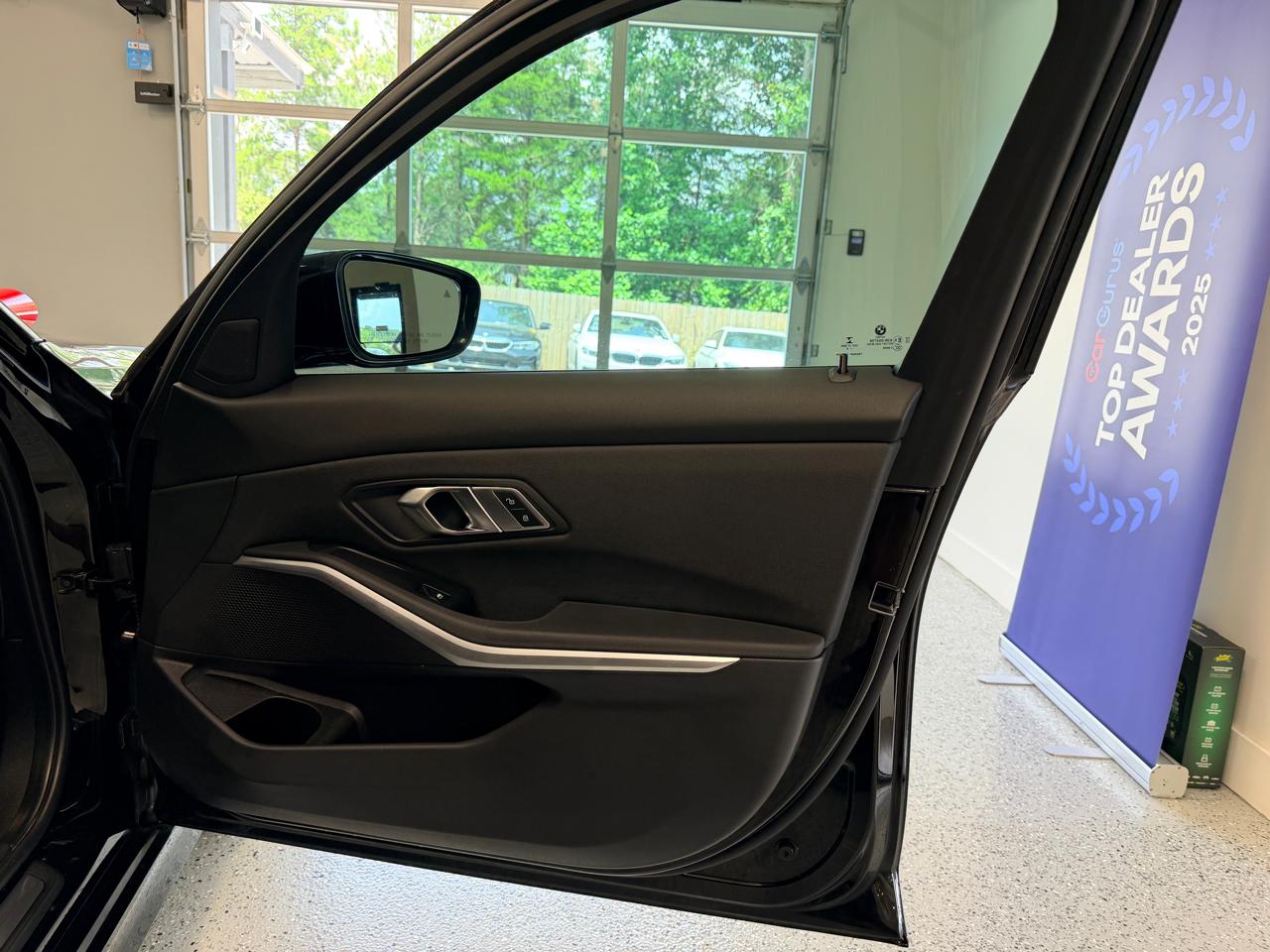 BMW 3 Series  2019