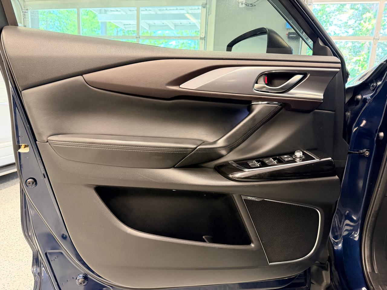 Mazda CX-9  2019