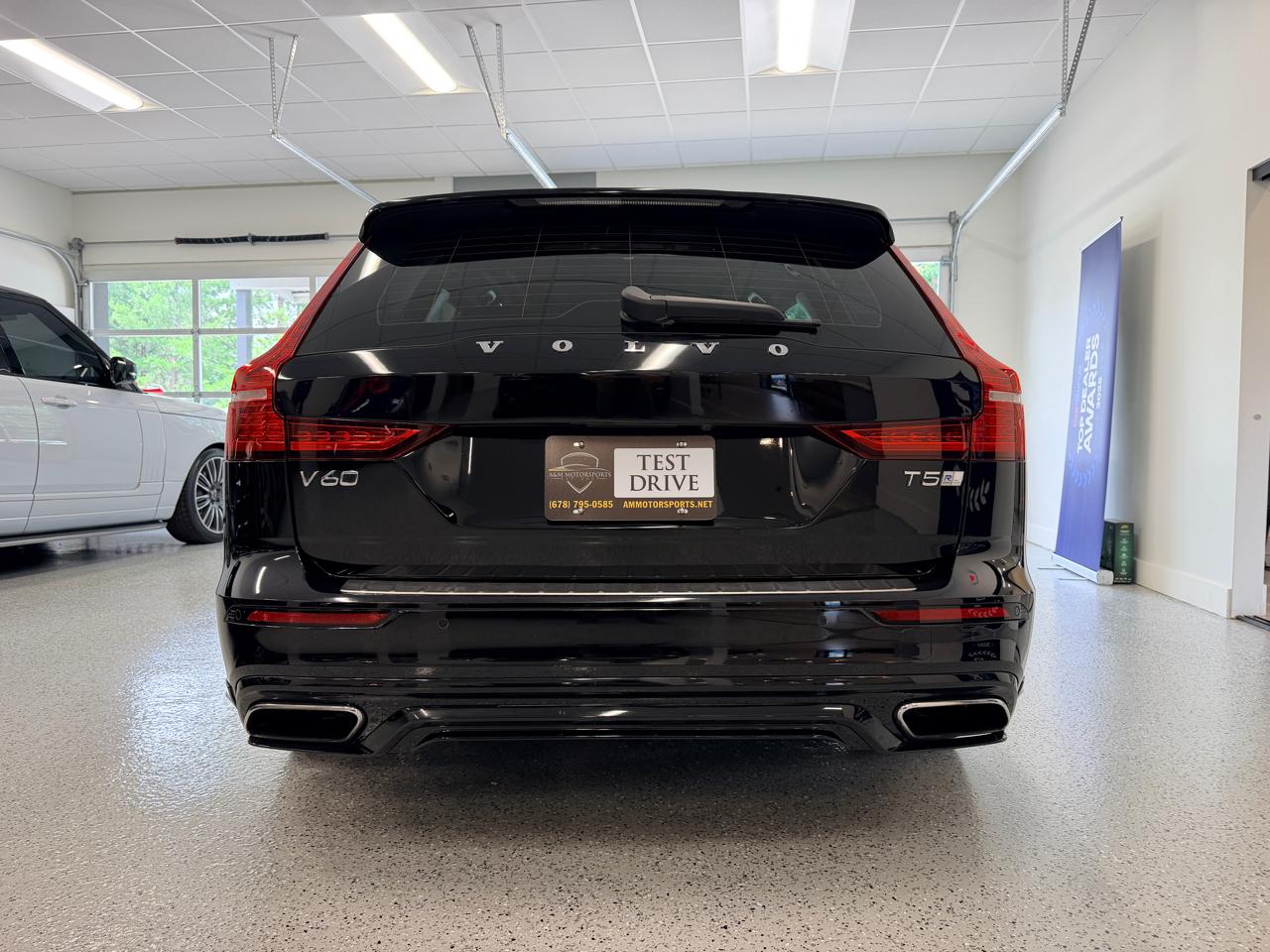 Volvo V60 T5 FWD R-Design 2020