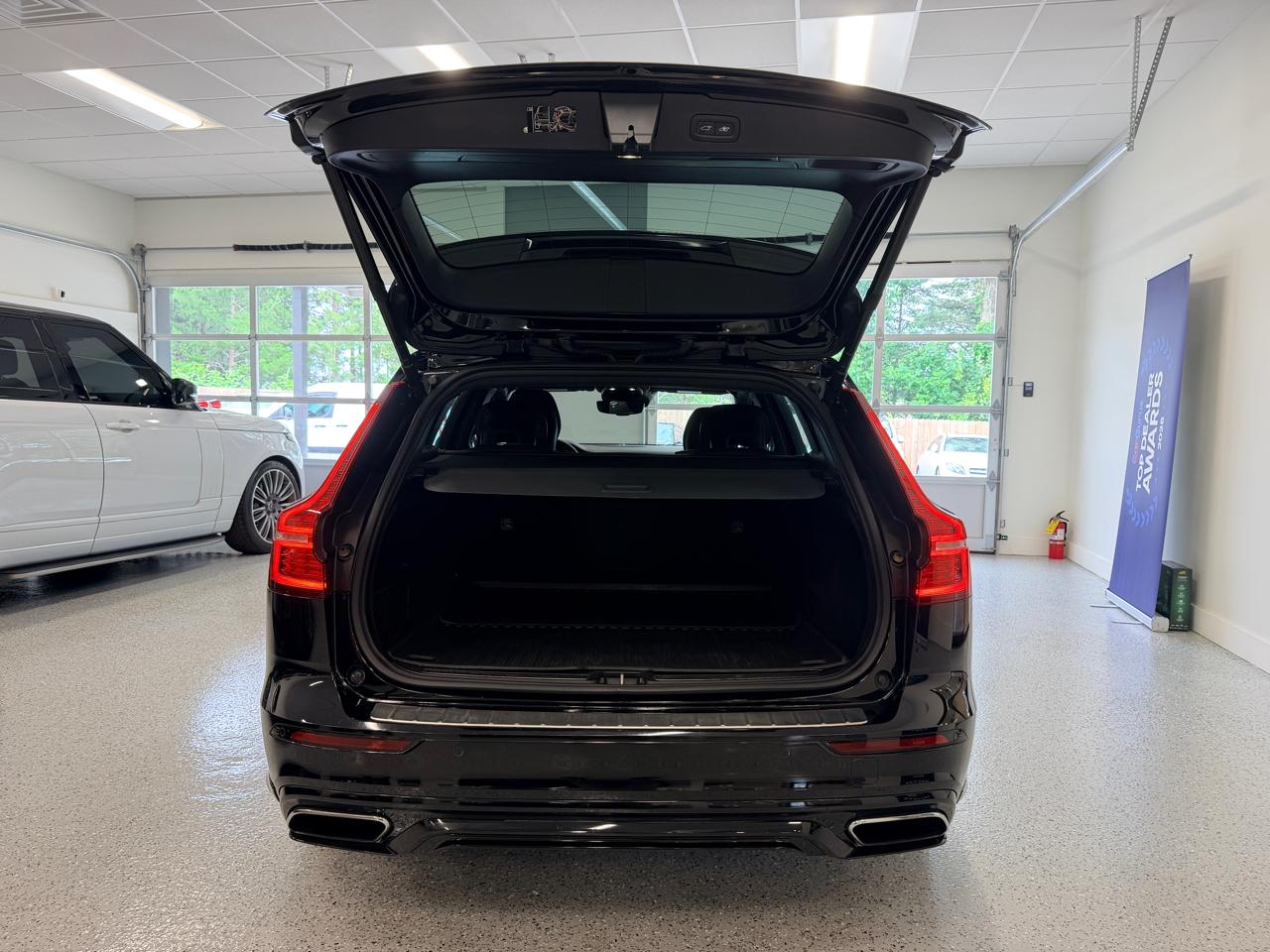 Volvo V60 T5 FWD R-Design 2020