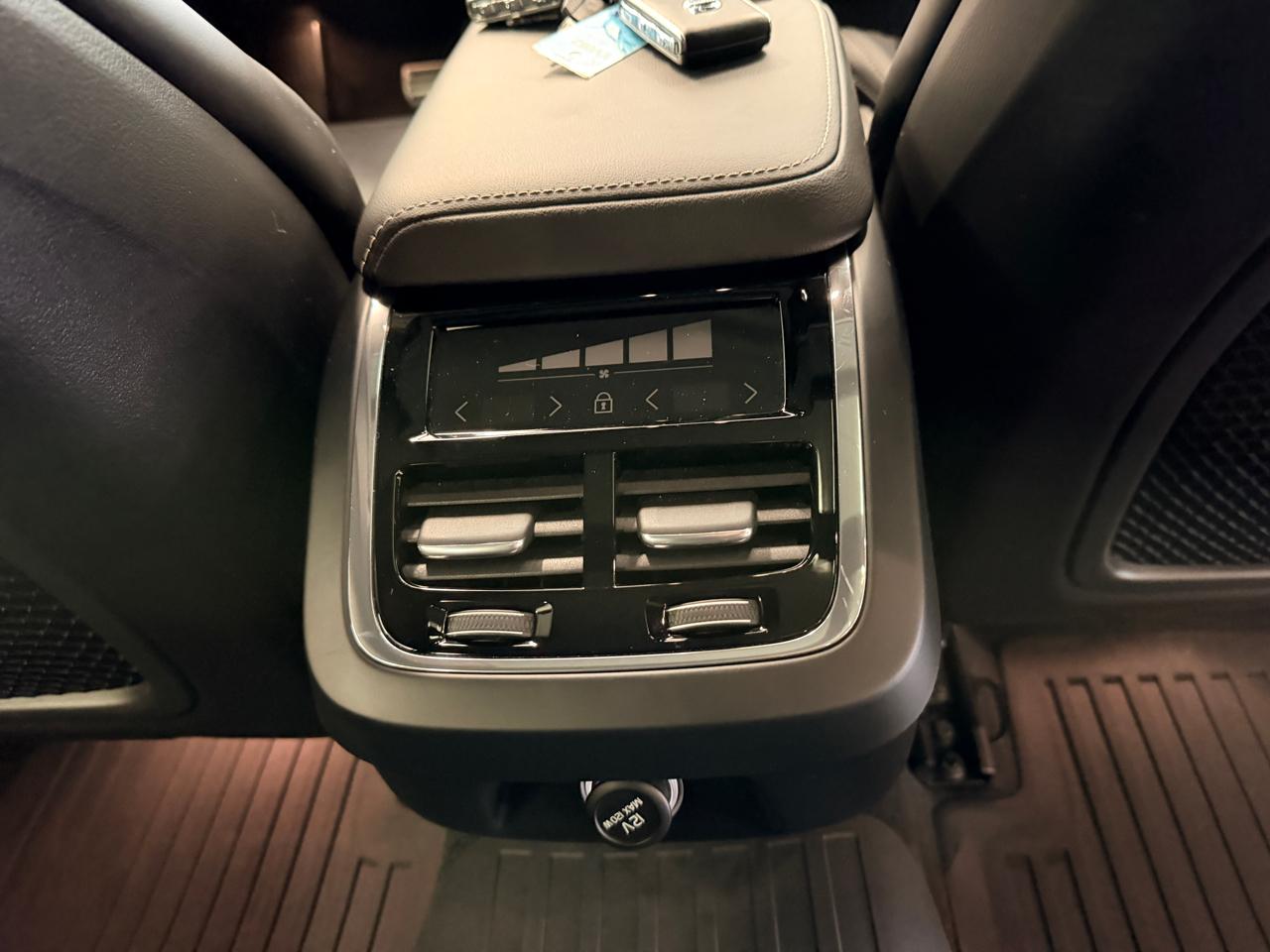 Volvo V60 T5 FWD R-Design 2020