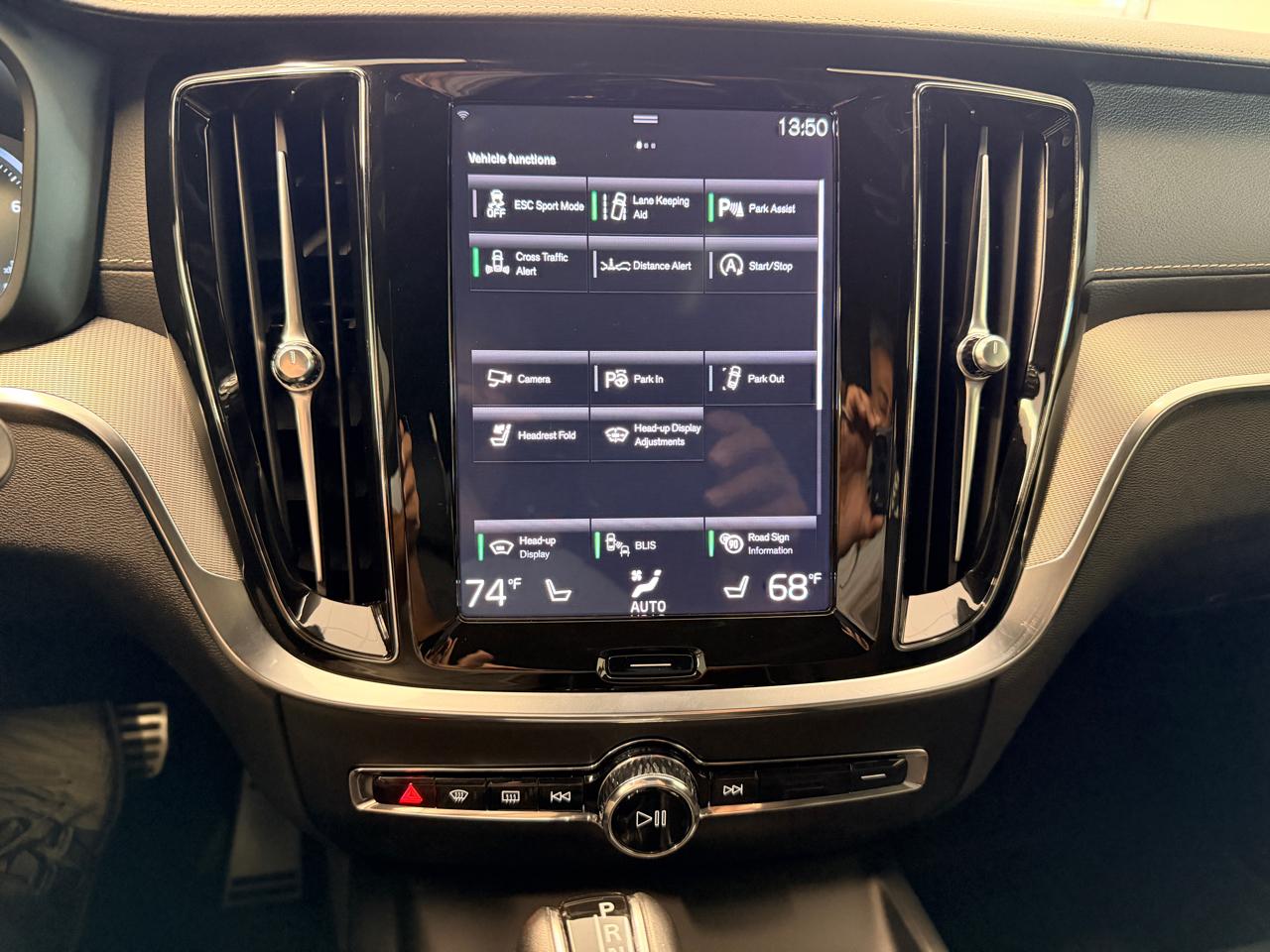 Volvo V60 T5 FWD R-Design 2020