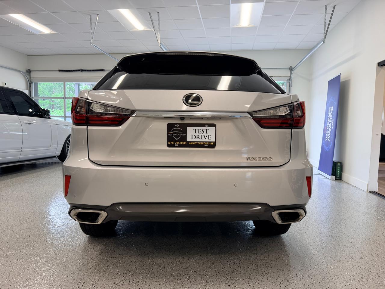 Lexus RX  2019