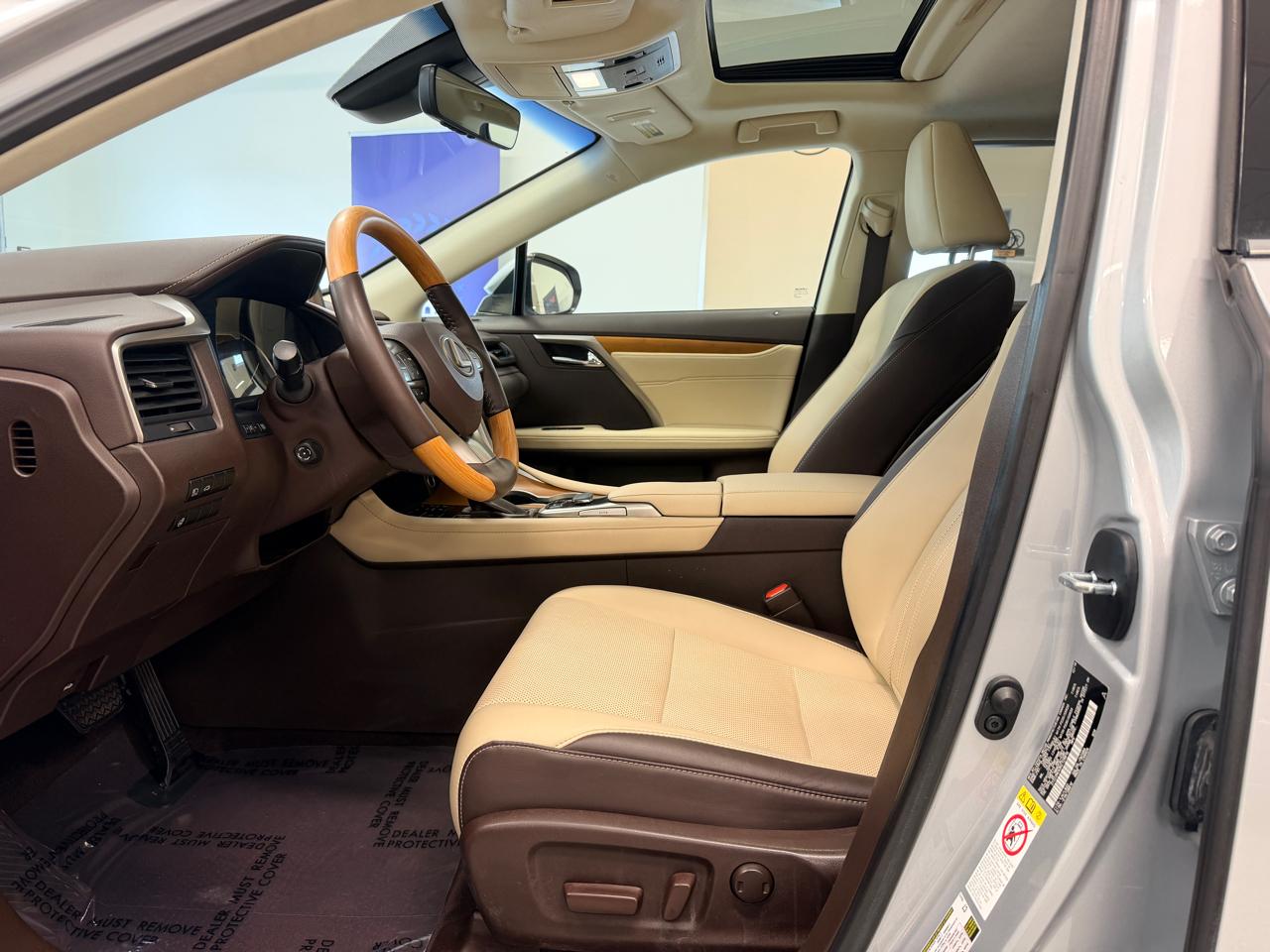 Lexus RX  2019