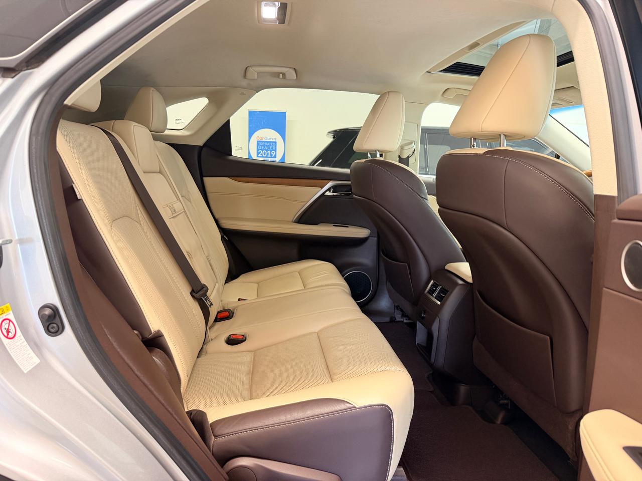 Lexus RX  2019