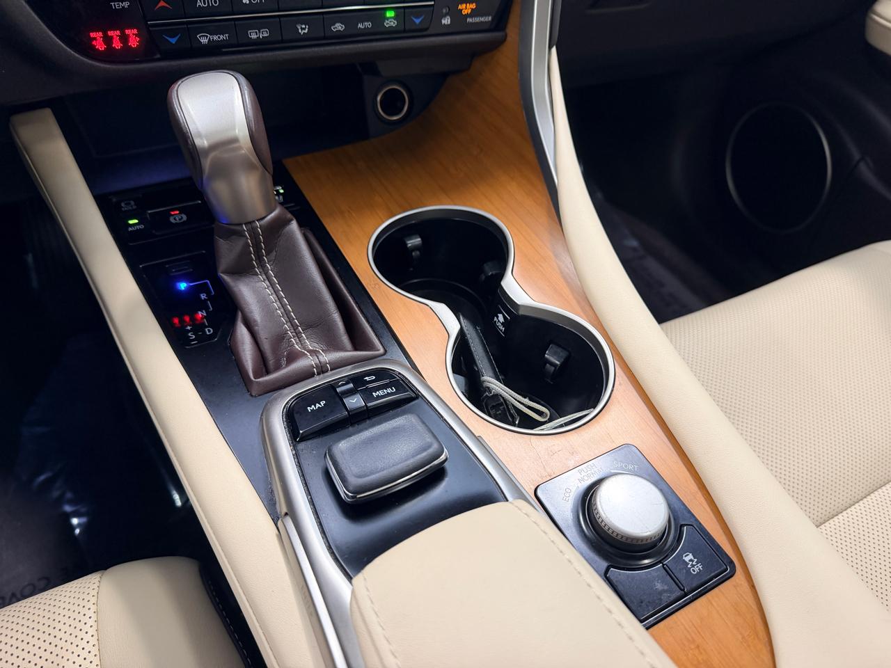 Lexus RX  2019