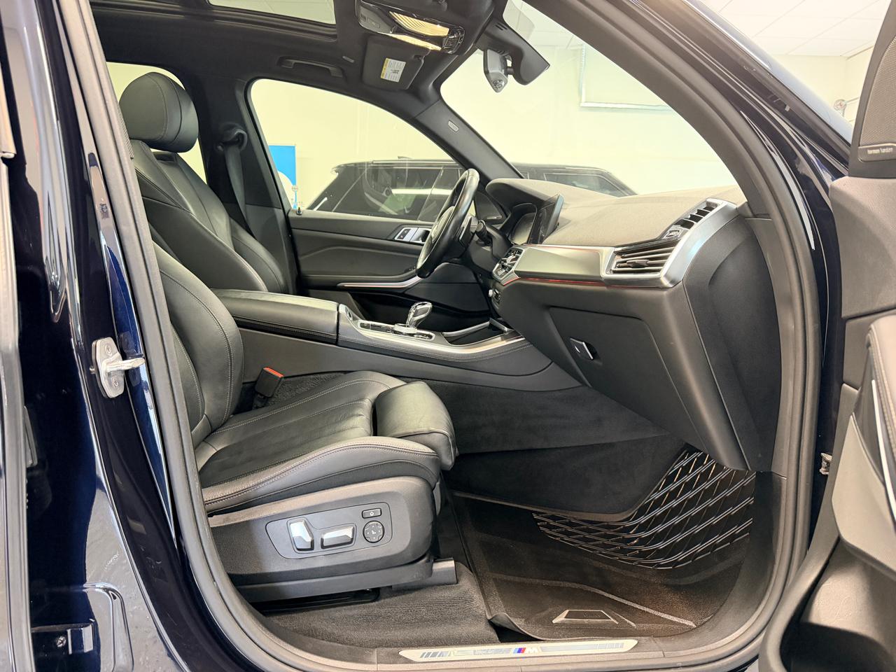 BMW X5  2019