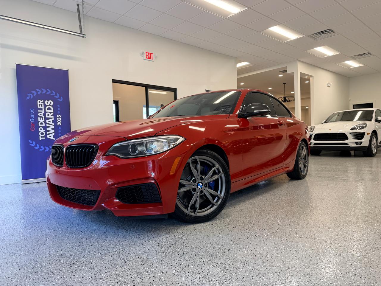 BMW 2 Series 2dr Cpe M235i xDrive AWD 2015