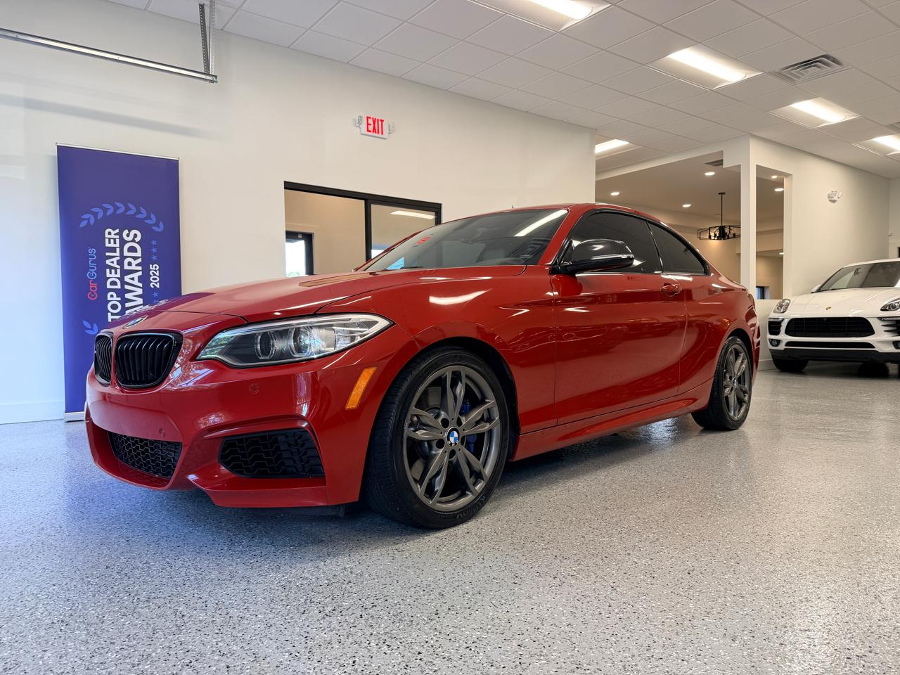 BMW 2 Series 2dr Cpe M235i xDrive AWD 2015