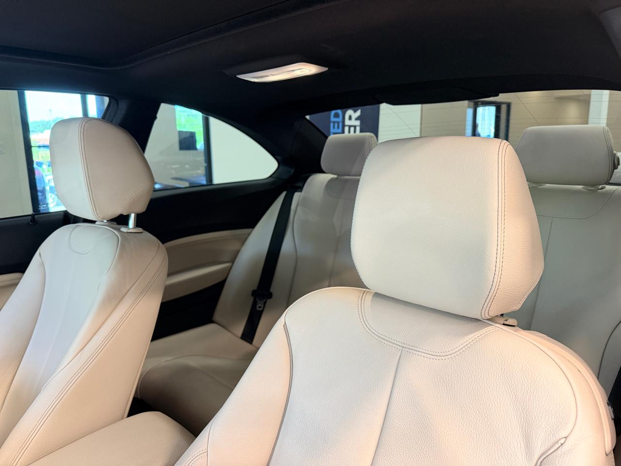 BMW 2 Series 2dr Cpe M235i xDrive AWD 2015