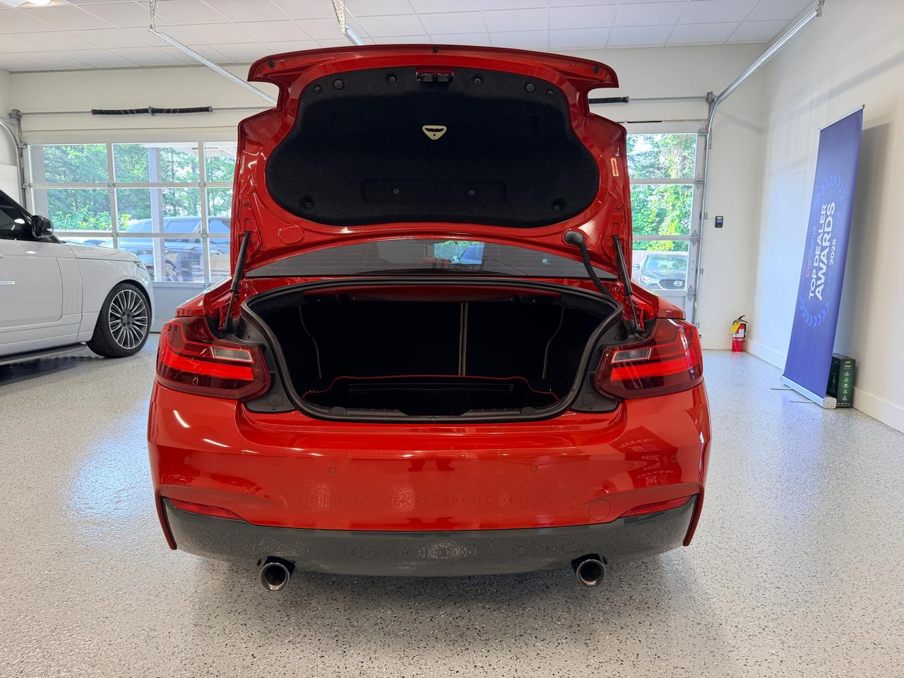 BMW 2 Series 2dr Cpe M235i xDrive AWD 2015