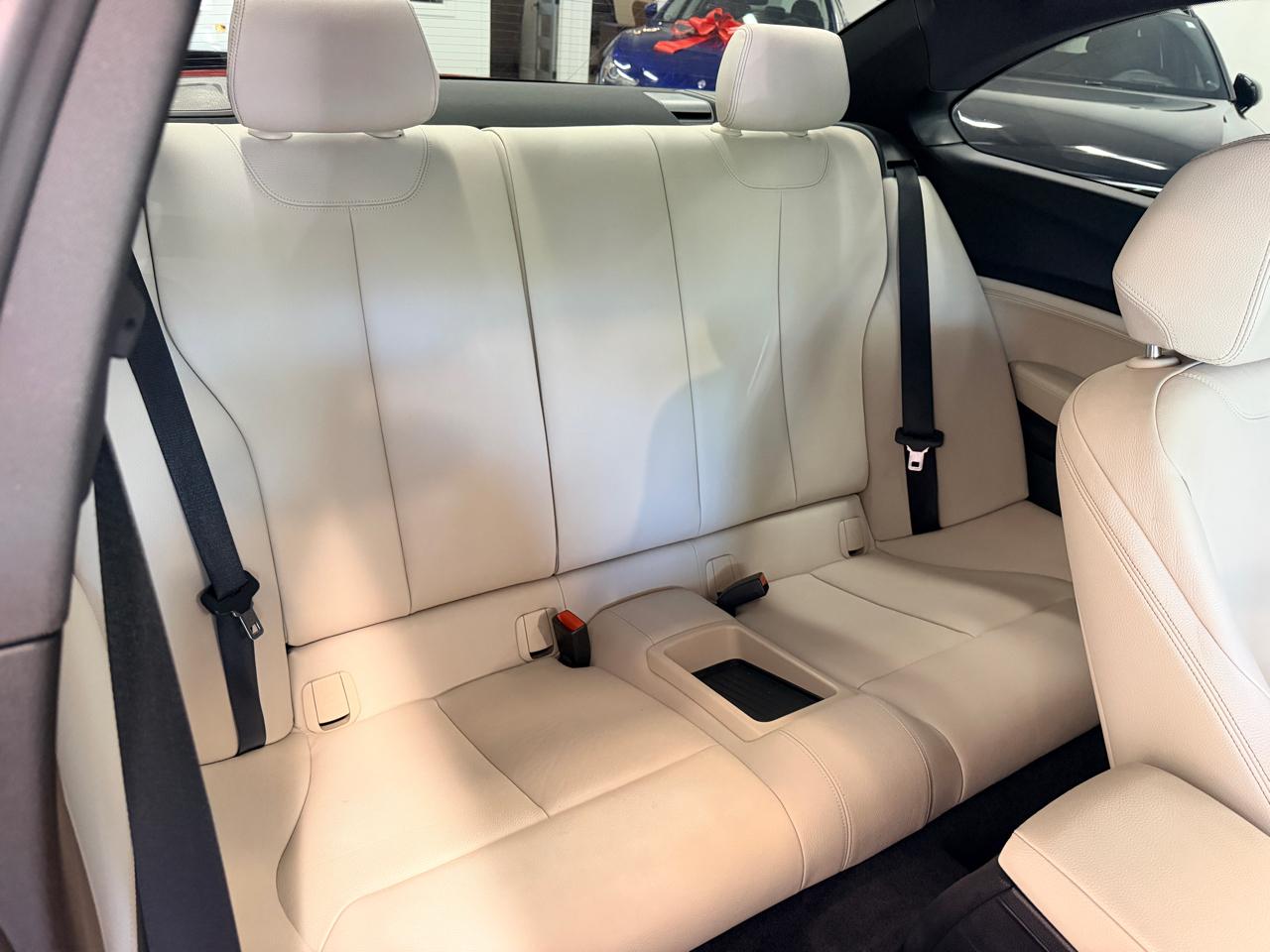 BMW 2 Series 2dr Cpe M235i xDrive AWD 2015