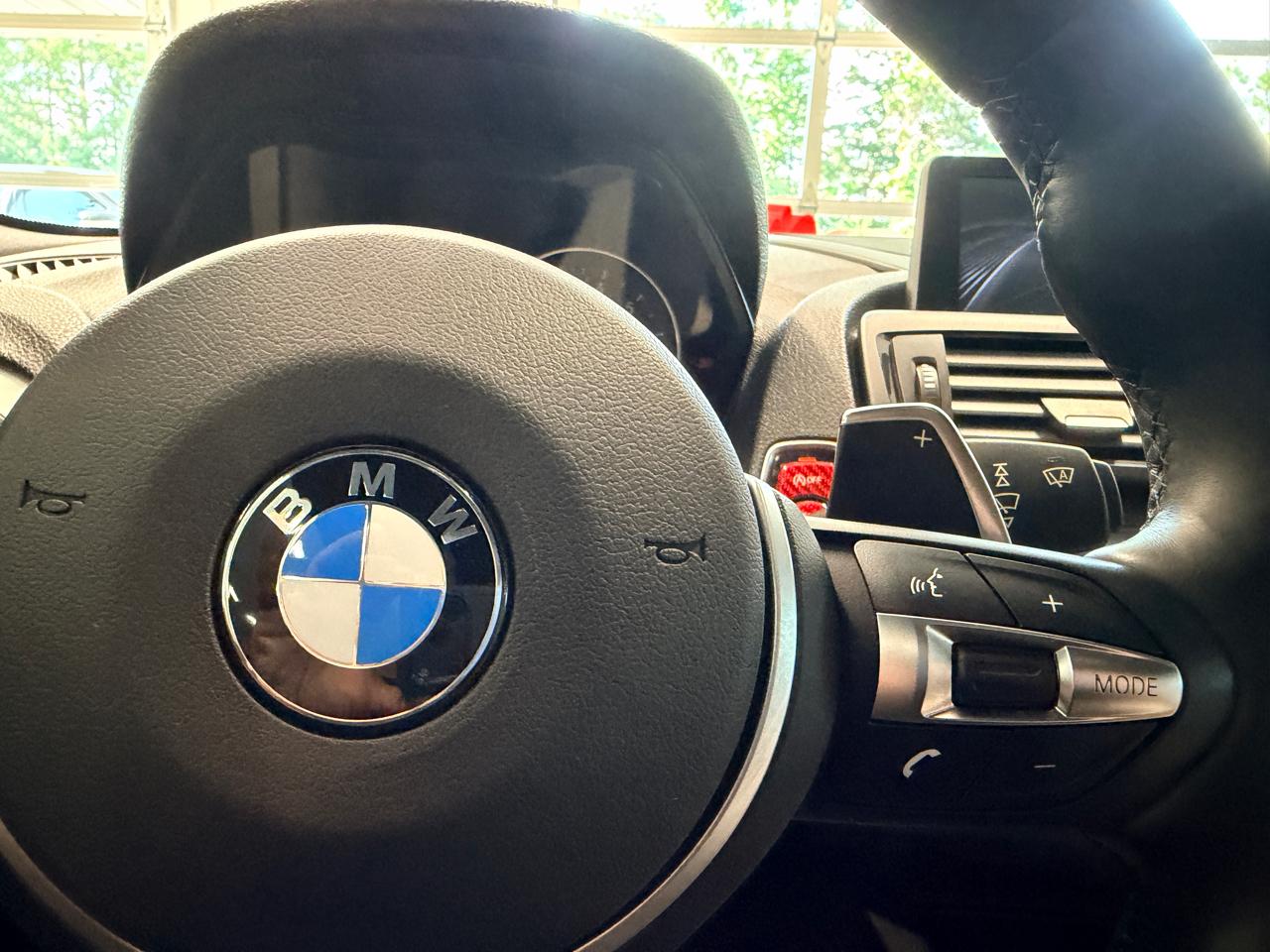 BMW 2 Series 2dr Cpe M235i xDrive AWD 2015