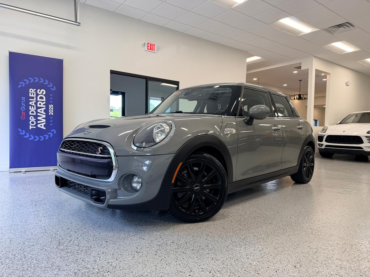 MINI Hardtop 4 Door  2019