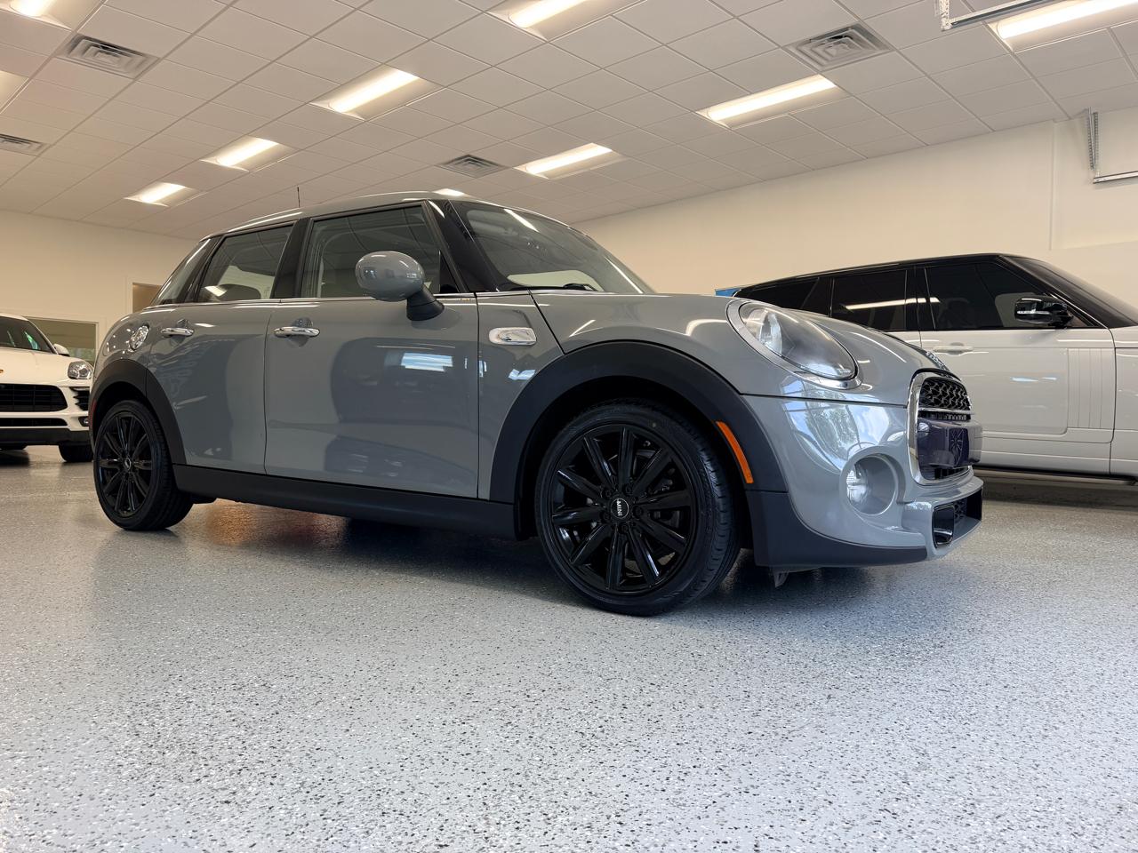 MINI Hardtop 4 Door  2019