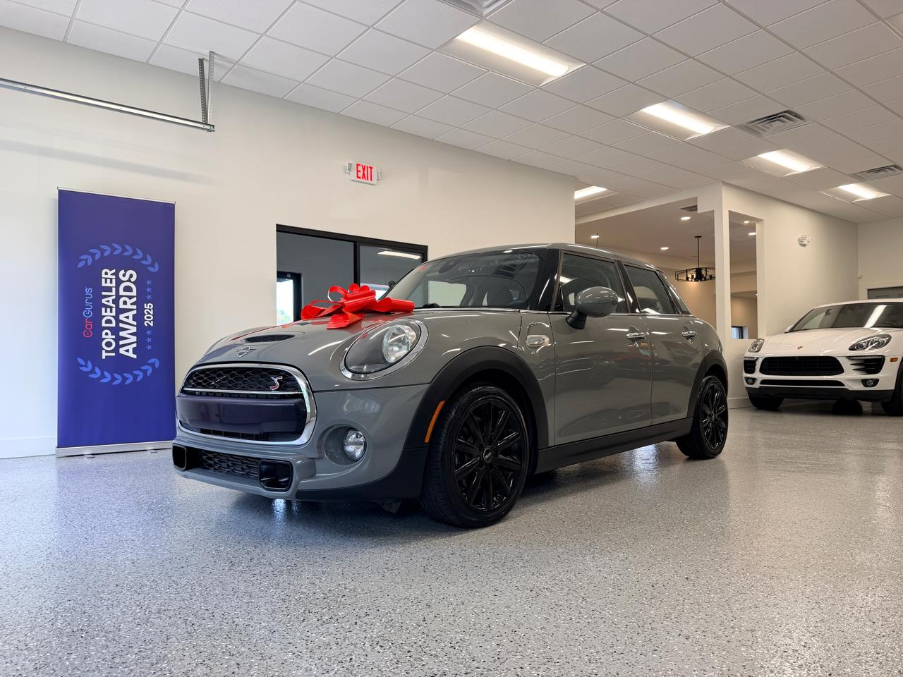 MINI Hardtop 4 Door  2019
