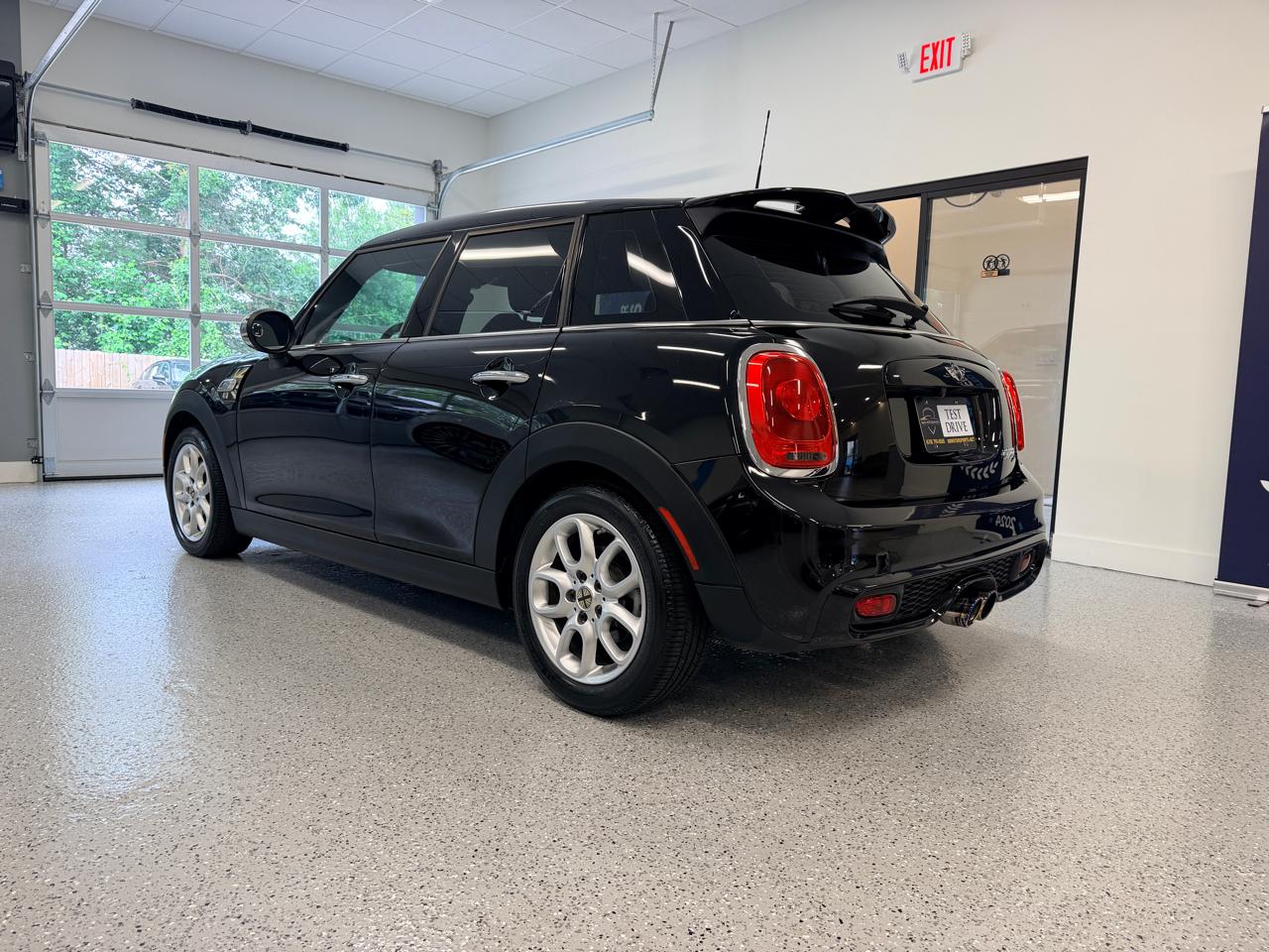 MINI Cooper Hardtop 4 Door 4dr HB S 2016