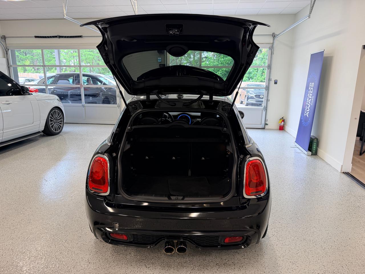 MINI Cooper Hardtop 4 Door 4dr HB S 2016