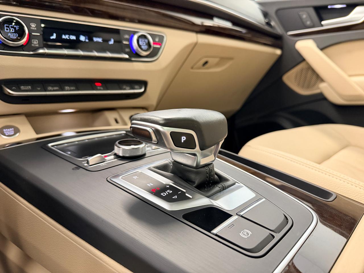 Audi Q5 2.0 TFSI Tech Premium Plus 2018