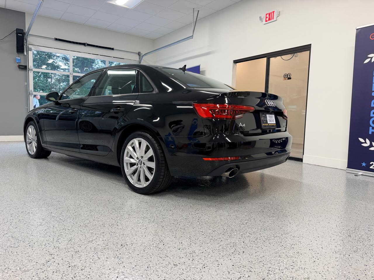 Audi A4 2.0 TFSI Auto Premium quattro AWD 2017