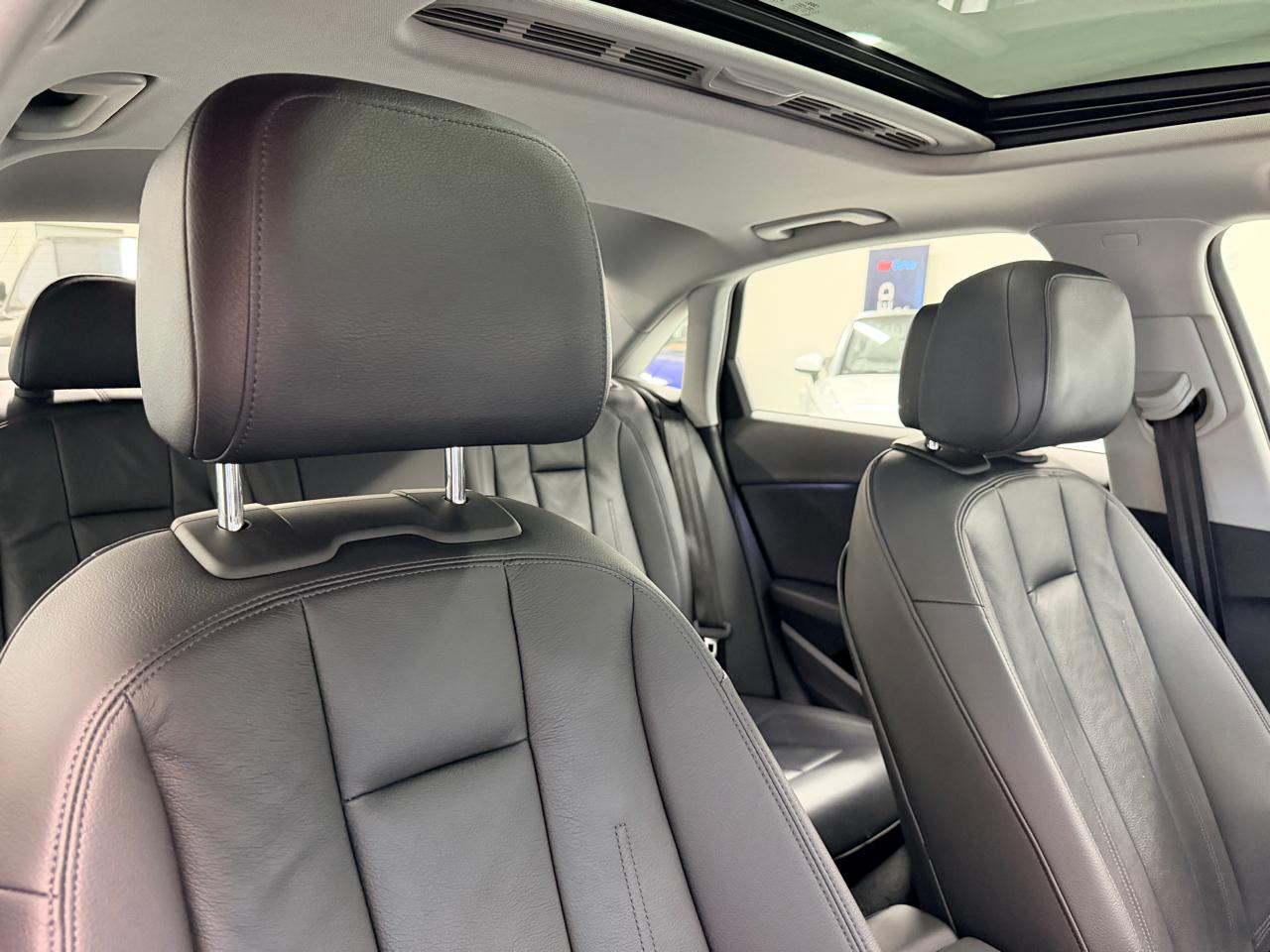 Audi A4 2.0 TFSI Auto Premium quattro AWD 2017