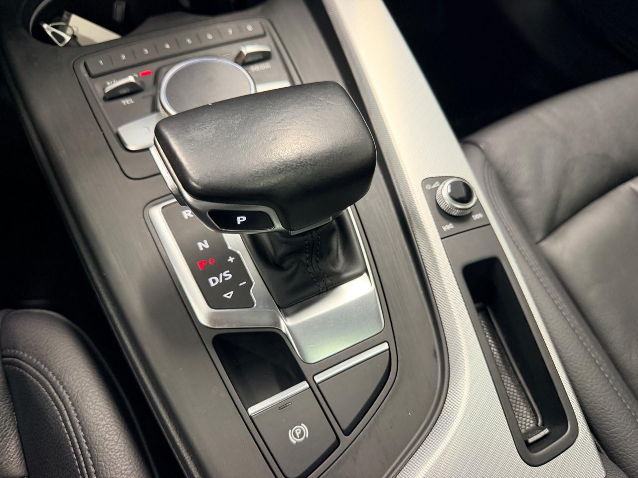 Audi A4 2.0 TFSI Auto Premium quattro AWD 2017