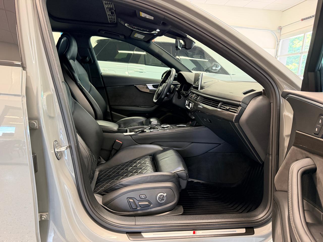 Audi S4 Premium Plus 3.0 TFSI quattro 2019