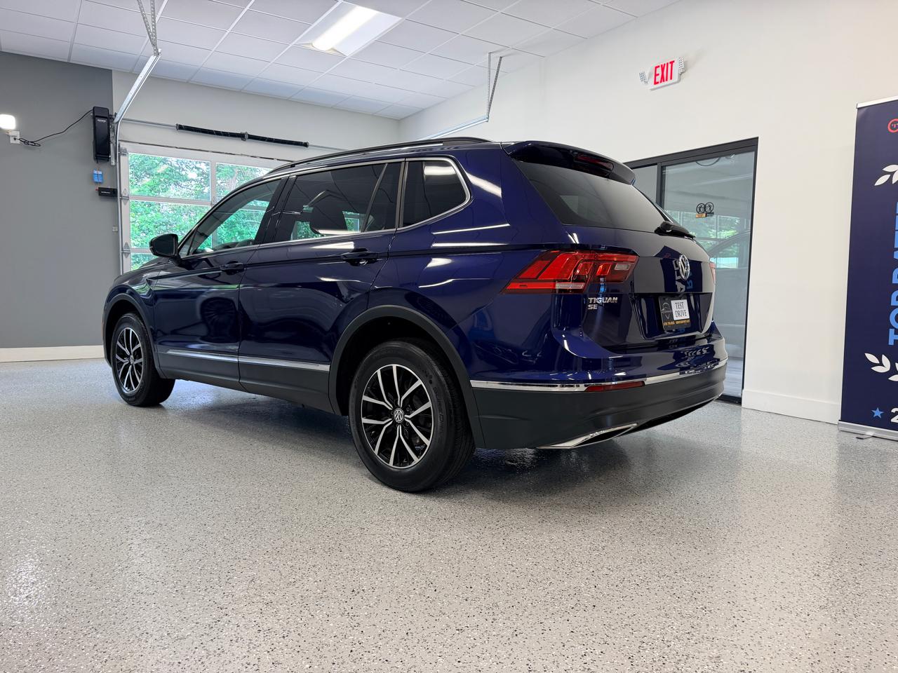 Volkswagen Tiguan 2.0T SE FWD 2021