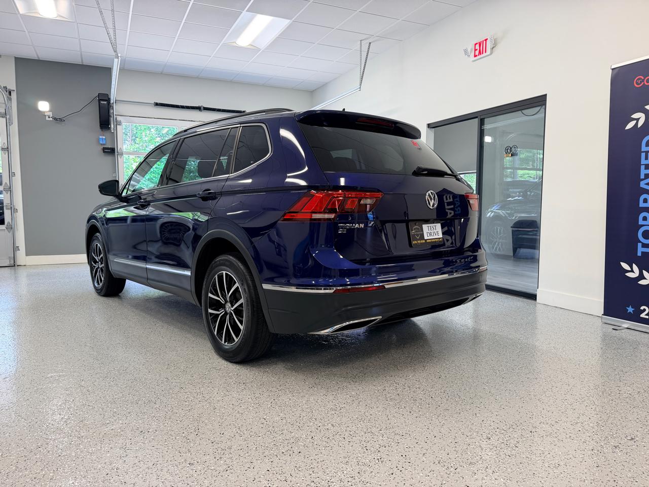 Volkswagen Tiguan 2.0T SE FWD 2021