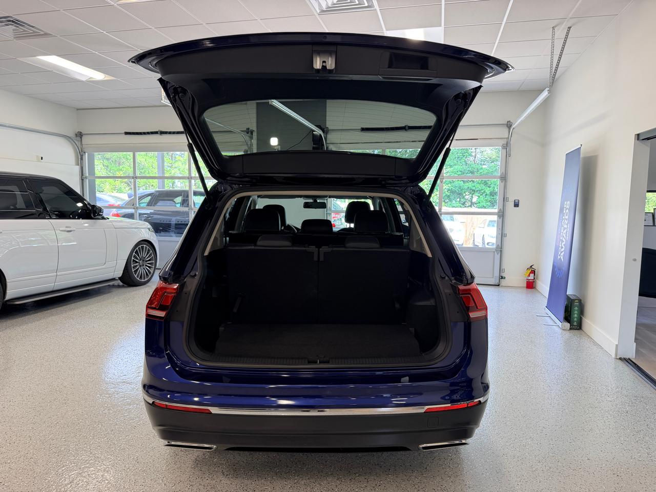 Volkswagen Tiguan 2.0T SE FWD 2021