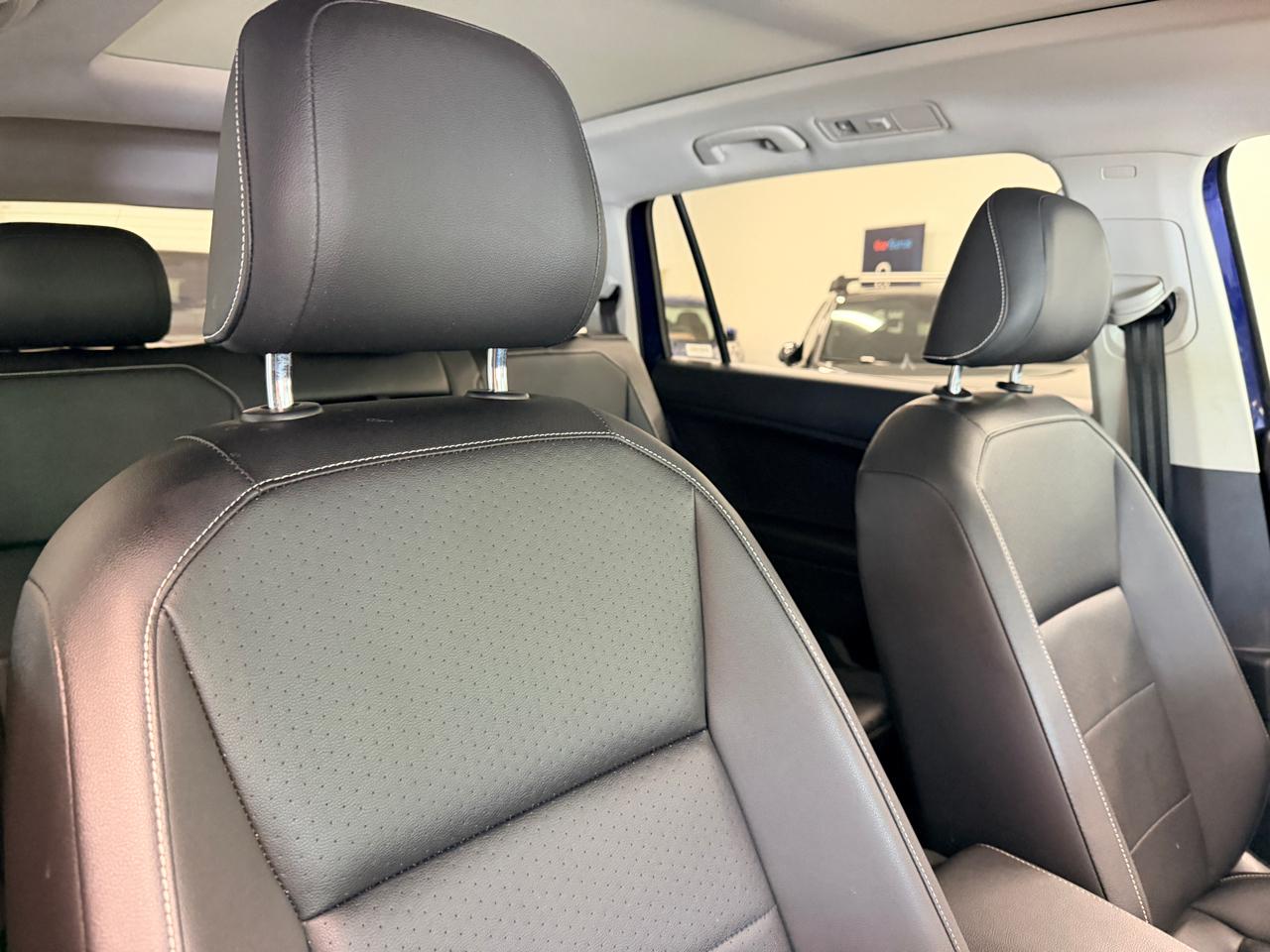 Volkswagen Tiguan 2.0T SE FWD 2021
