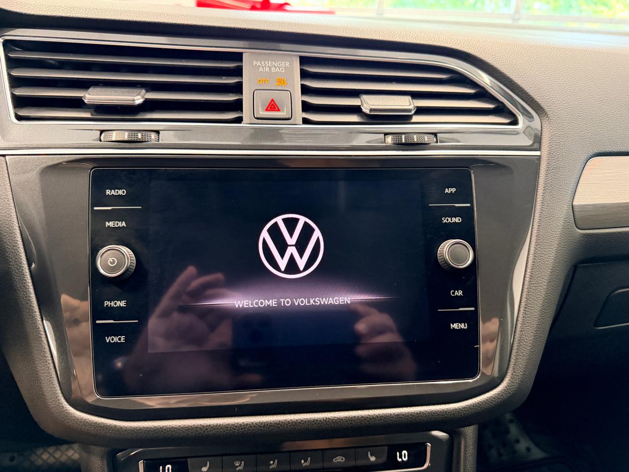 Volkswagen Tiguan 2.0T SE FWD 2021