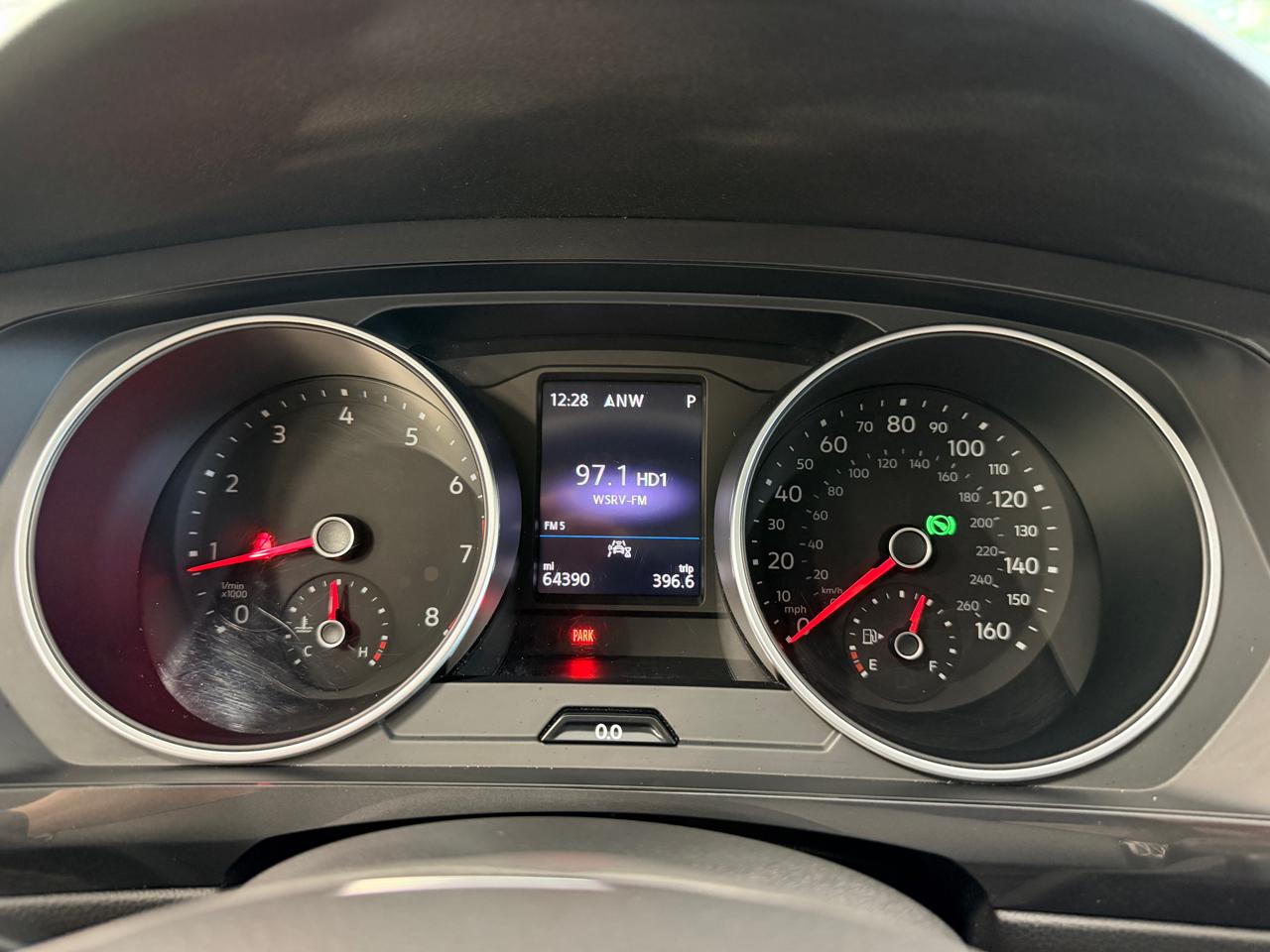 Volkswagen Tiguan 2.0T SE FWD 2021