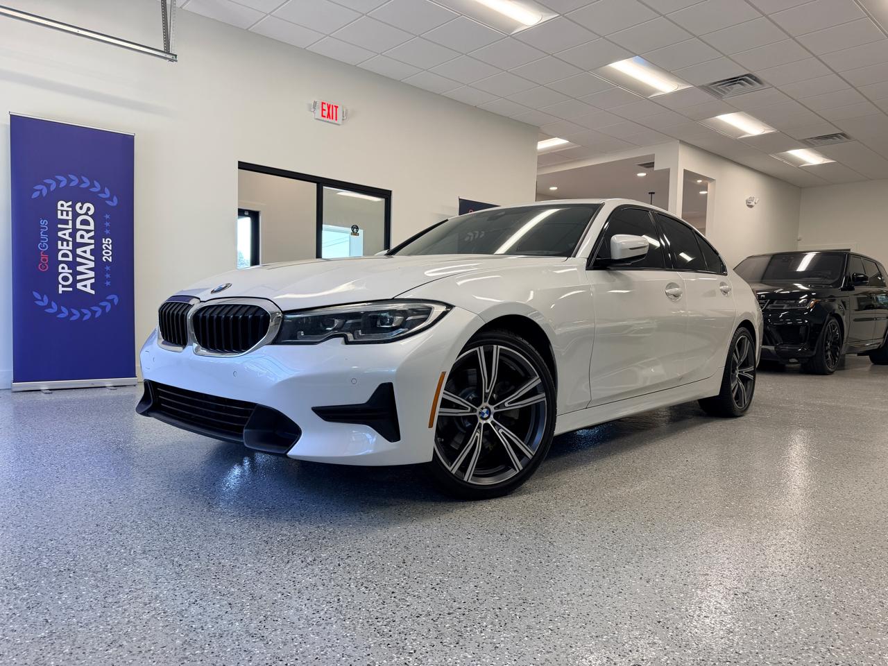 BMW 3 Series  2022
