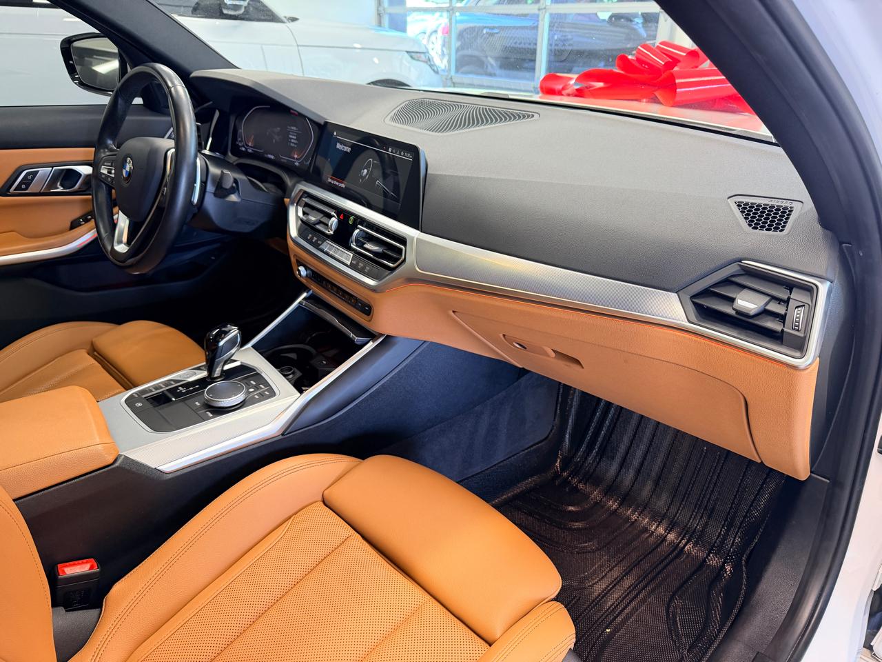 BMW 3 Series  2022