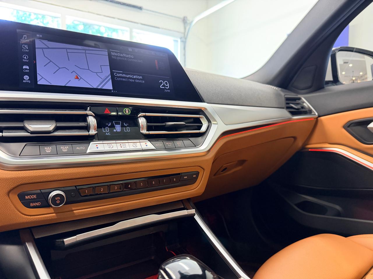 BMW 3 Series  2022