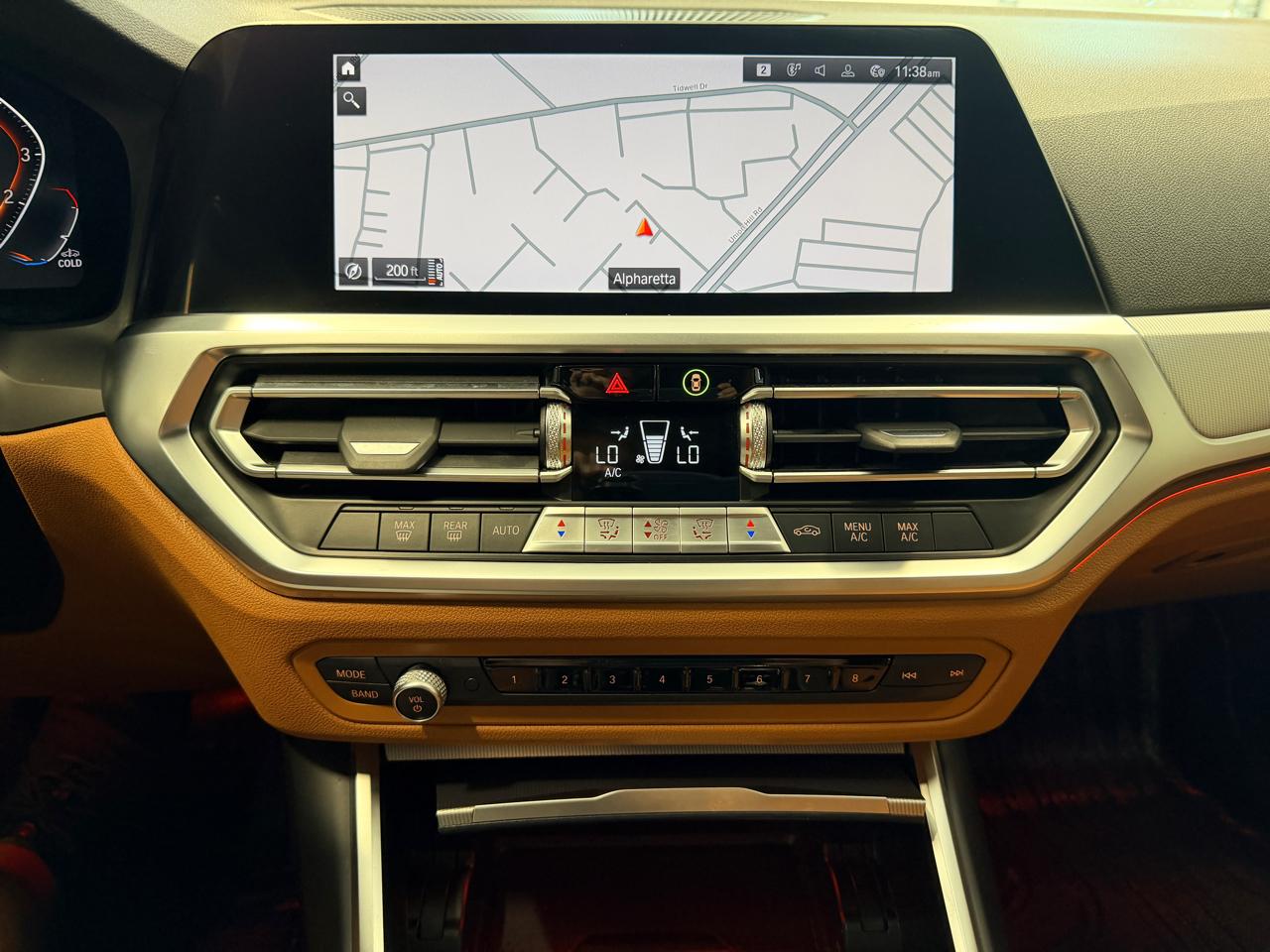 BMW 3 Series  2022