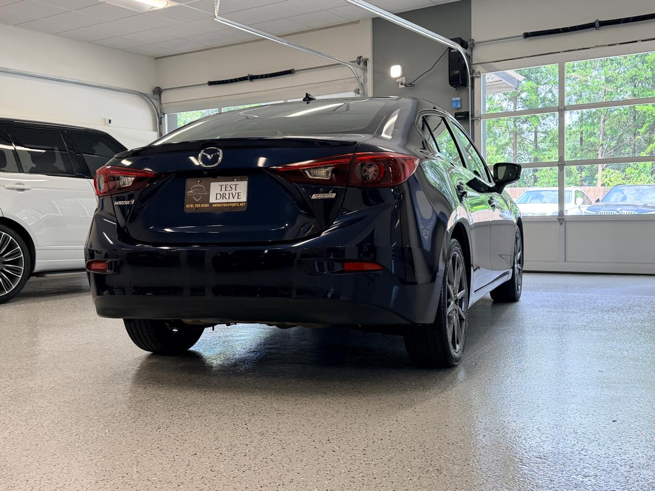 Mazda Mazda3 4-Door Grand Touring Manual 2018