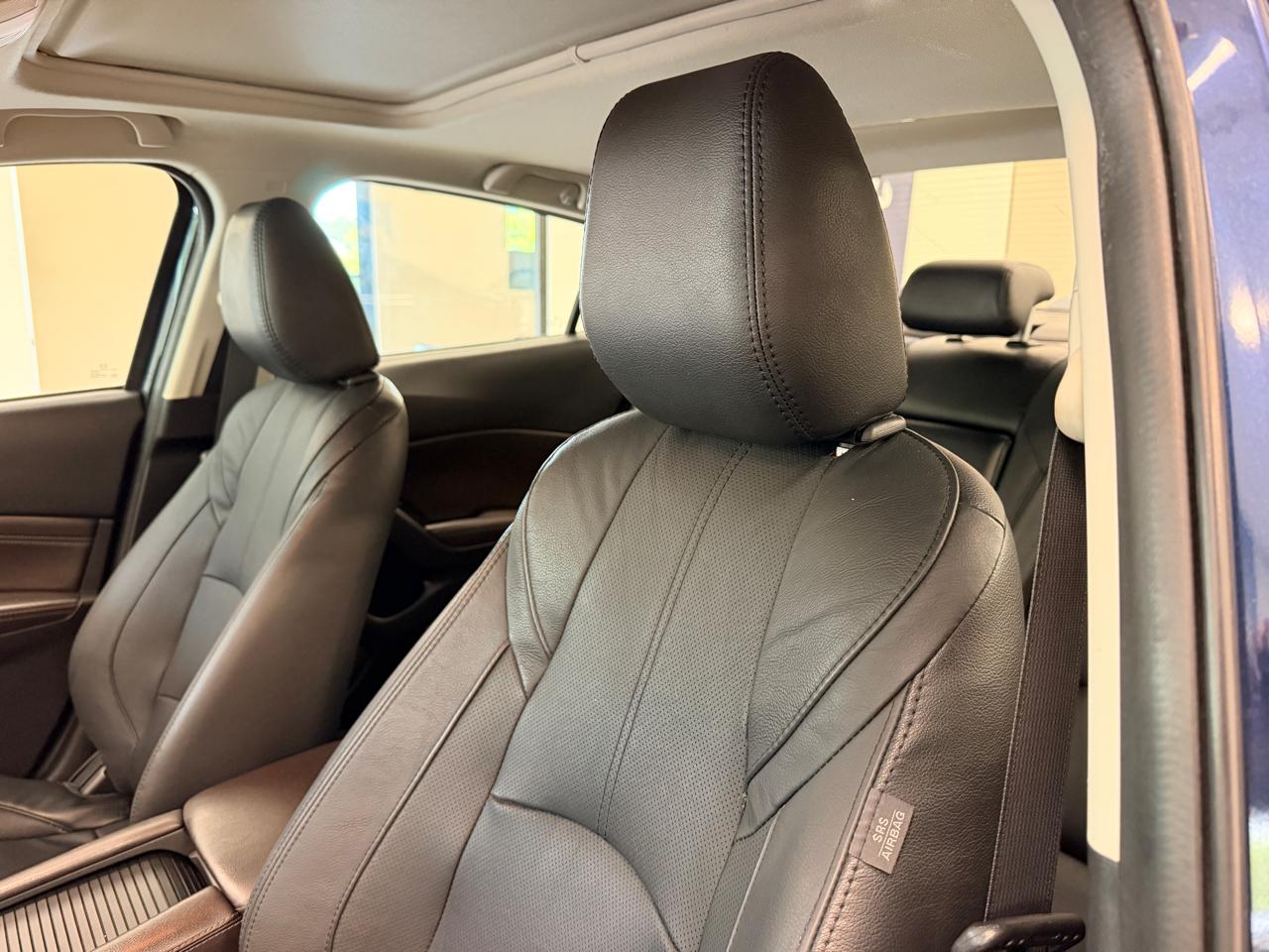 Mazda Mazda3 4-Door Grand Touring Manual 2018